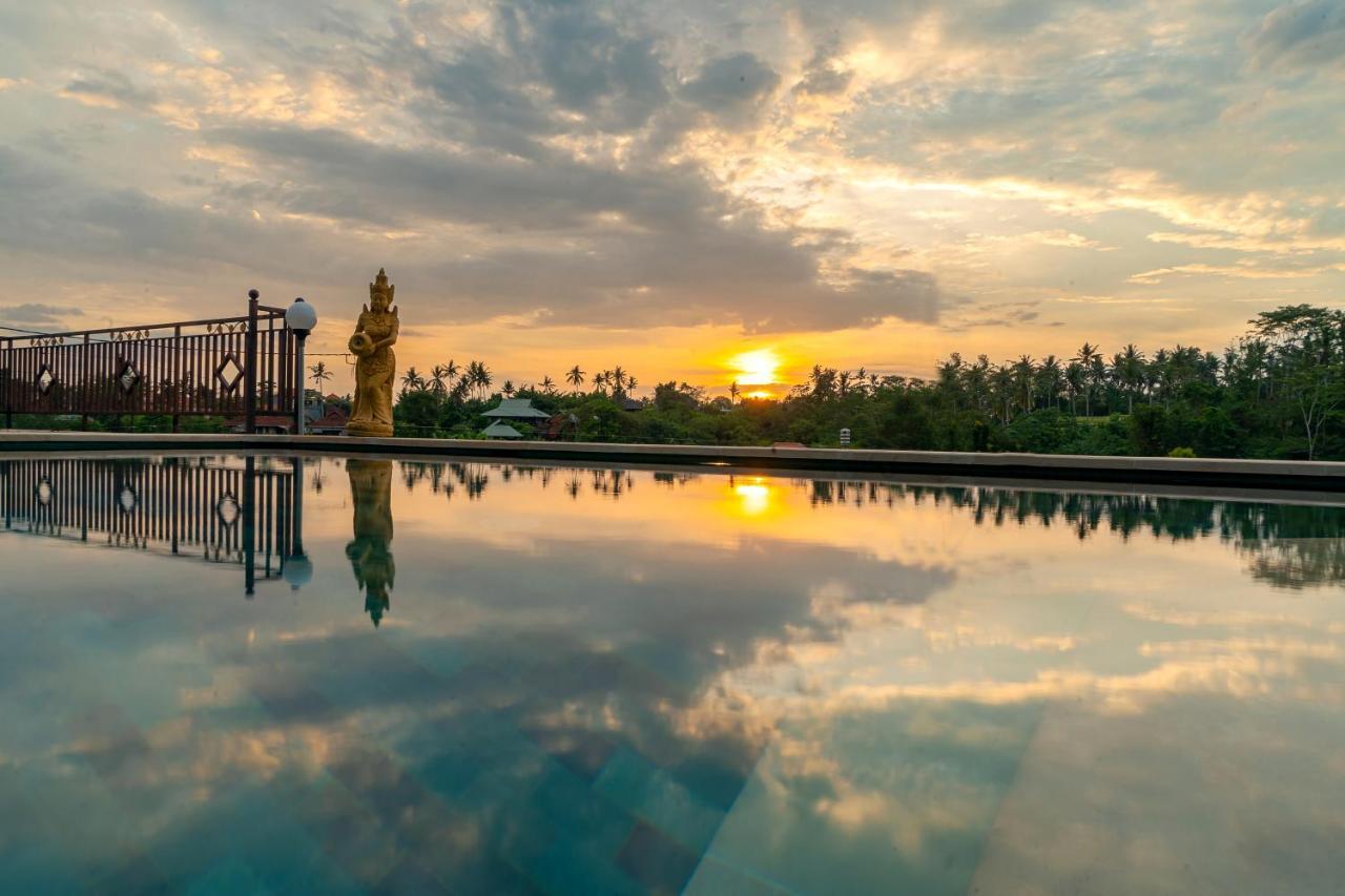 The Pyramid Ubud River Villas กีอันยาร์ ภายนอก รูปภาพ