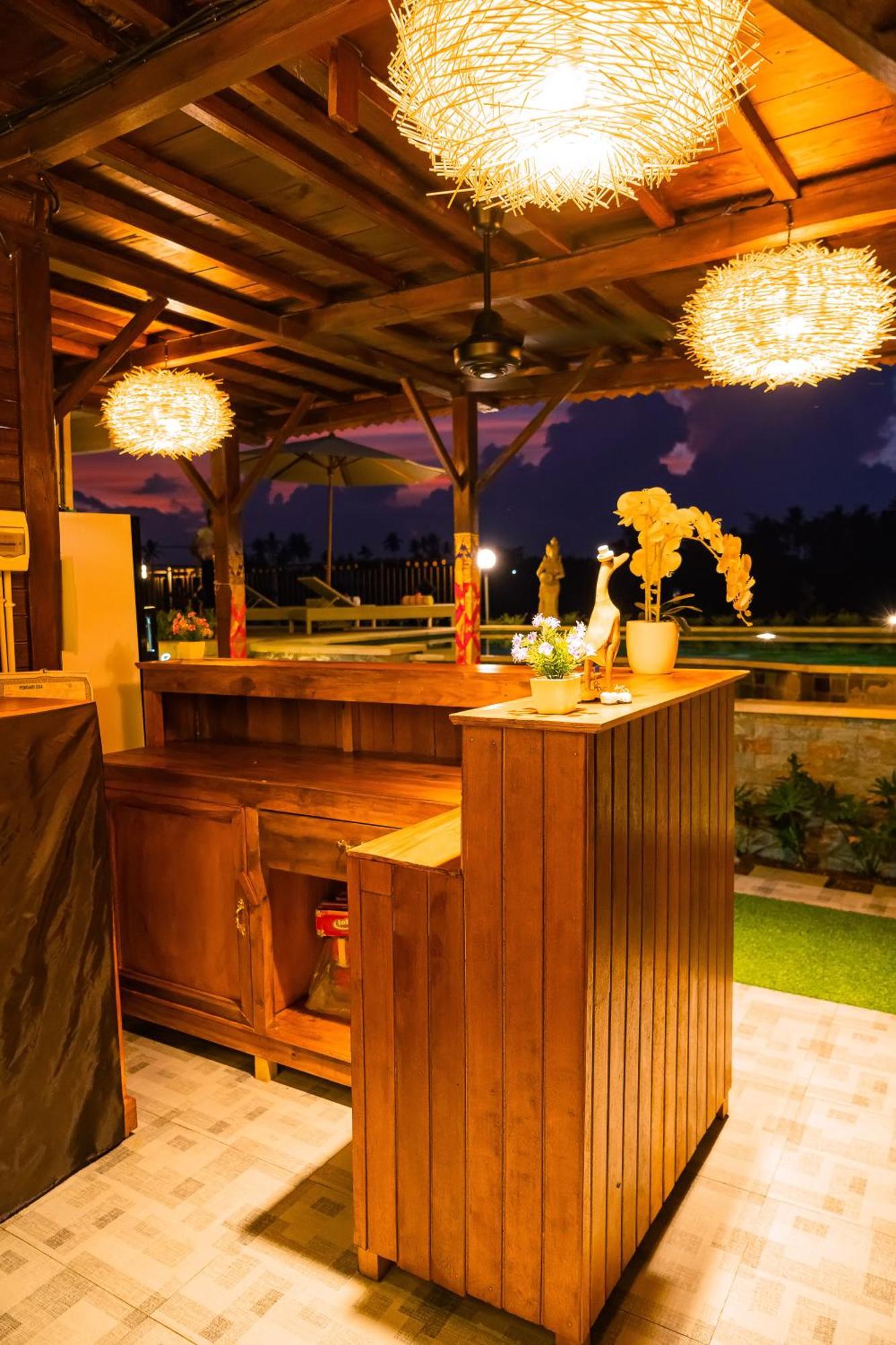 The Pyramid Ubud River Villas กีอันยาร์ ภายนอก รูปภาพ