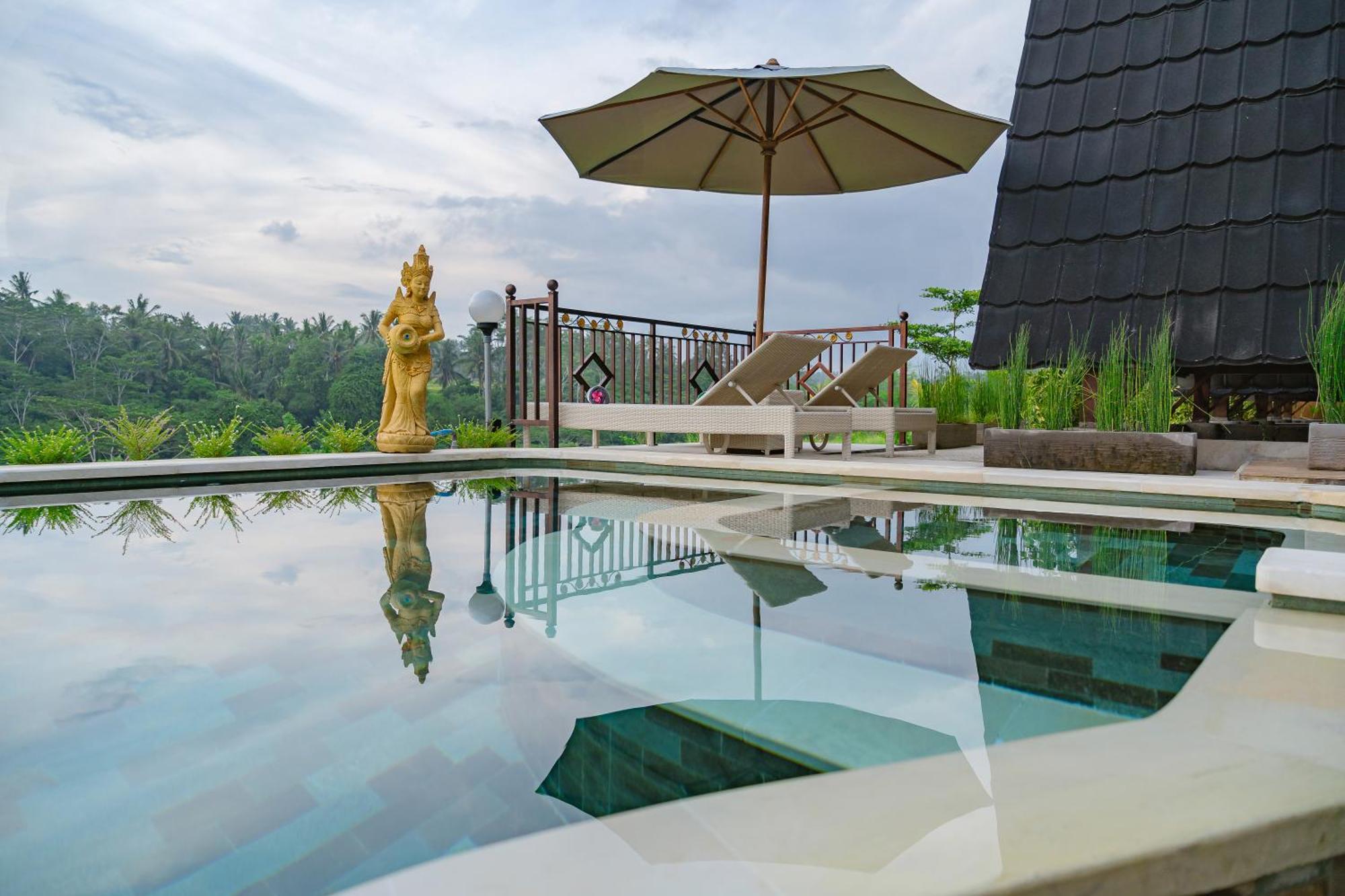 The Pyramid Ubud River Villas กีอันยาร์ ภายนอก รูปภาพ