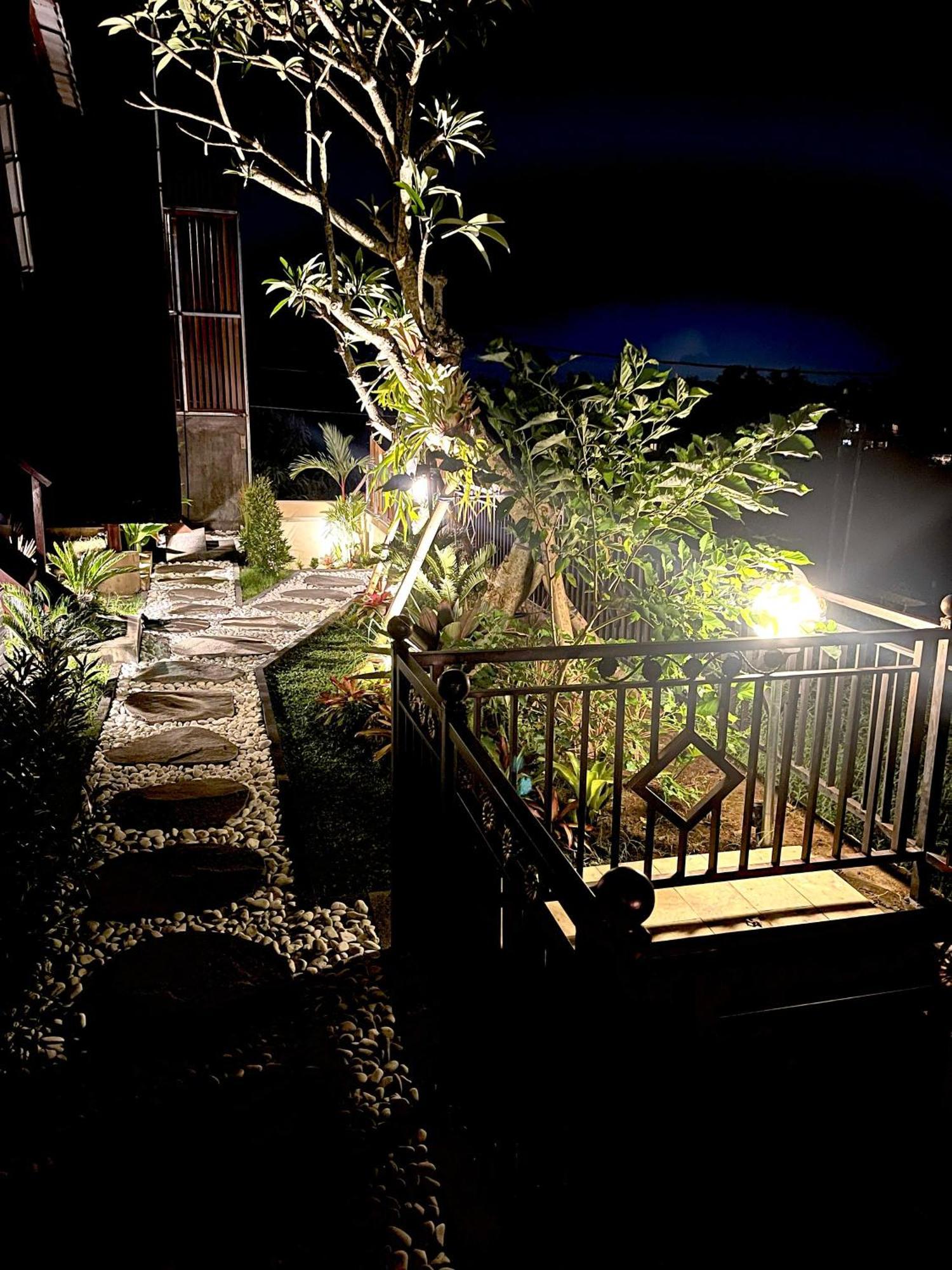 The Pyramid Ubud River Villas กีอันยาร์ ภายนอก รูปภาพ
